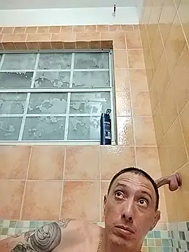 TuzdayG Show in webcam