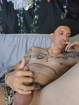 TuzdayG's Webcam Show