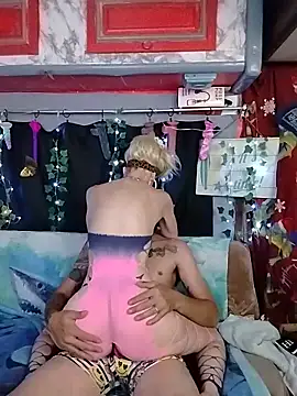 TuzdayG's Webcam Show