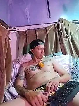 TuzdayGn Webbikameraesitys