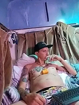 TuzdayG's Webcam Show