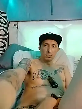 TuzdayGn Webbikameraesitys
