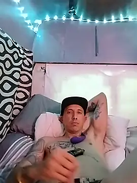TuzdayG Webcam-Show