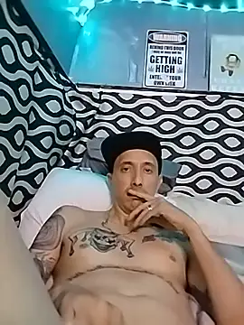 TuzdayG's Webcam Show
