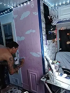 TuzdayG Pertunjukan Webcam