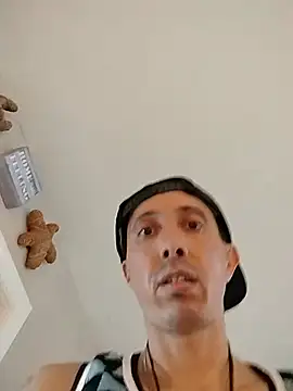 TuzdayG Webcam show