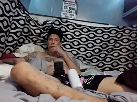 TuzdayG Show in webcam