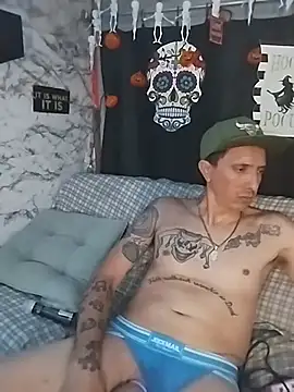 TuzdayG webcam show