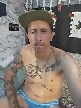 TuzdayG Pertunjukan Webcam
