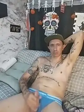 TuzdayG webkamerás műsora