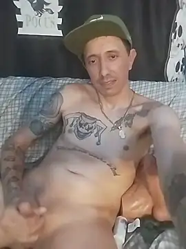 TuzdayG webkamerás műsora