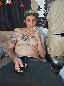 TuzdayG webkamerás műsora