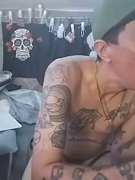 TuzdayG Show in webcam