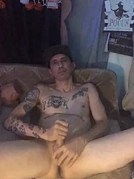 TuzdayG webkamerás műsora