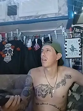 TuzdayG Show in webcam