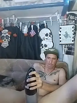 TuzdayG's Webcam Show