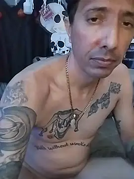 TuzdayG Show in webcam