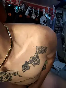 TuzdayG Show in webcam