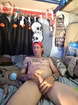 הופעת וובקאם של TuzdayG