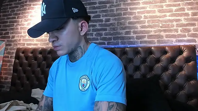Webkamerová show Asthon_Scoth777