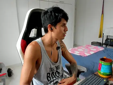 dantedecentralized – webcam-show