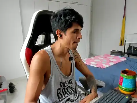 dantedecentralized Webcam Show
