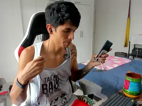 dantedecentralized Webcamshow