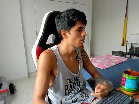 dantedecentralized Webcam Show