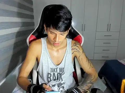 dantedecentralized Webcamshow
