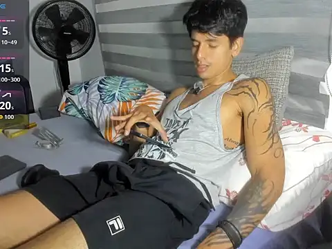 dantedecentralized – webcam-show