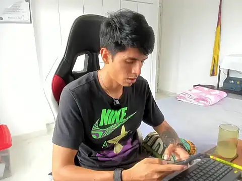 Show webcam de dantedecentralized