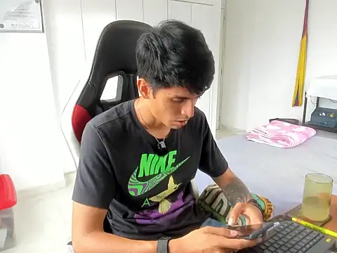 dantedecentralized Webcam-Show