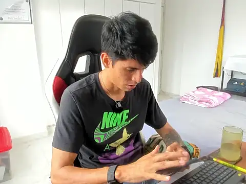 dantedecentralized – webcam-show
