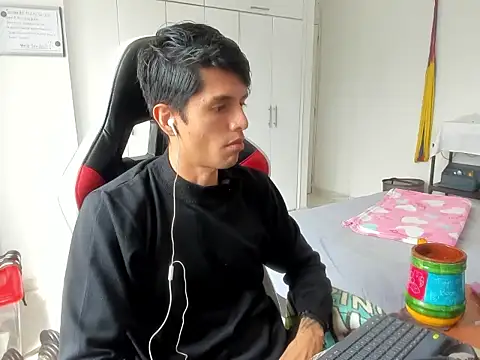 dantedecentralized – webcam-show