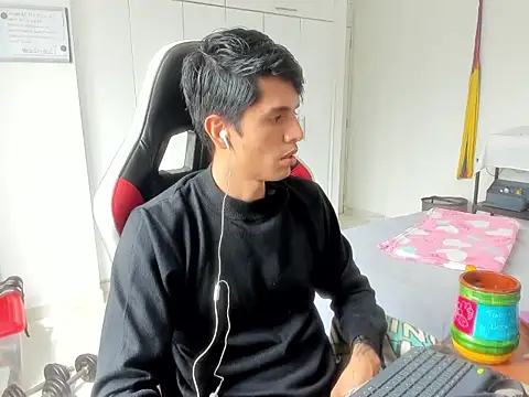 dantedecentralized Webcam-Show