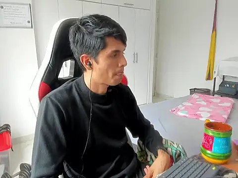 dantedecentralized Webcamshow