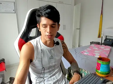 dantedecentralized – webcam-show