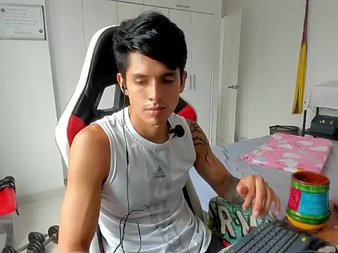 Pertunjukan Kamera Web dantedecentralized