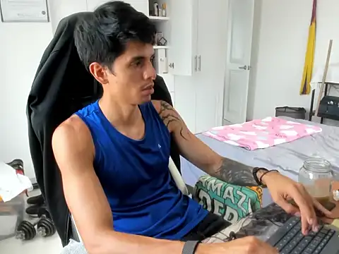 dantedecentralized – webcam-show