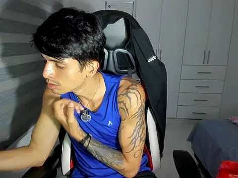 dantedecentralized's Webcam Show