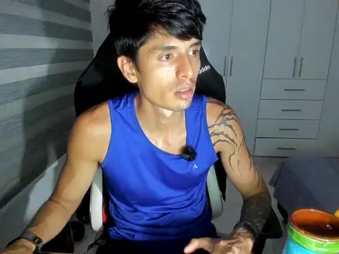 dantedecentralized Webcam-Show