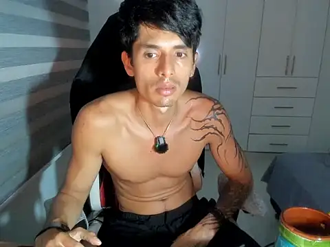 dantedecentralized webcam show