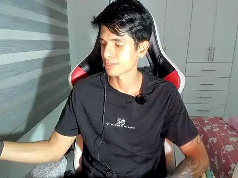 dantedecentralized Webcam show