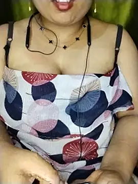 Khosi_Moni Adlı Modelin Web Kamerası Şovu
