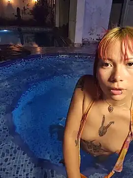 Show modela Camila_Fairy na web-kameri