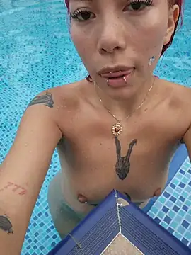 Camila_Fairy Adlı Modelin Canlı XXX Sohbeti