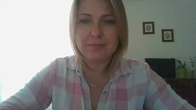 ElenaLove888 라이브 XXX 채팅