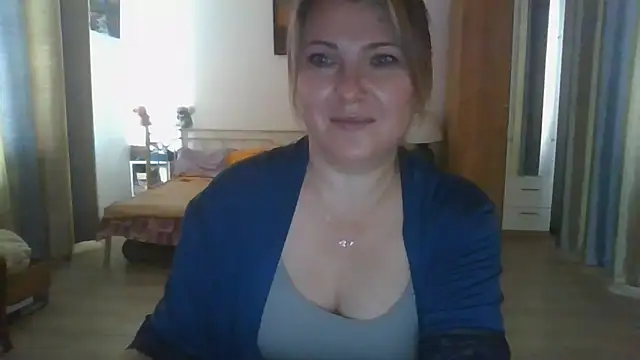 ElenaLove888 Live XXX-chat