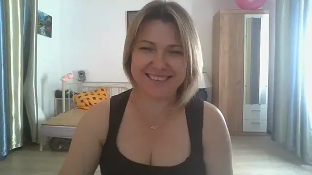 ElenaLove888 Live XXX-Chat