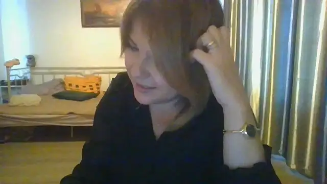 Chat +18 de ElenaLove888 ao vivo